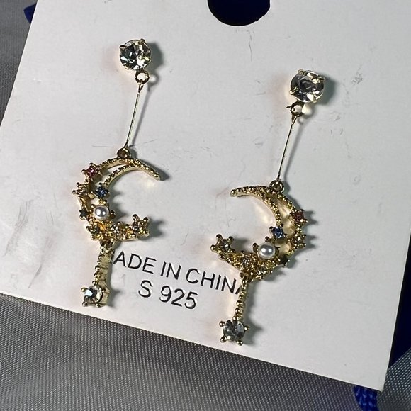 NWOT Celestial Moon & Star Crystal & Pearl Dangle Earrings Gold Finished S925 - Picture 6 of 6